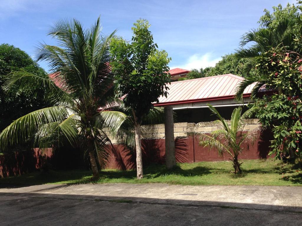 Ladaga Inn & Restaurant Panglao Exterior foto